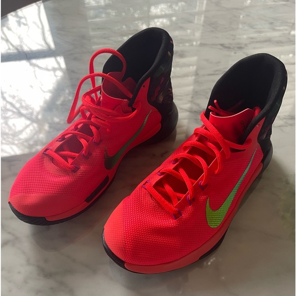 NWT Nike Women’s Prime Hype Crimson Size 7. - Picture 4 of 7
